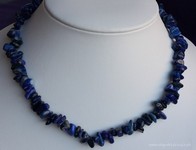 Collier Lapis Lazuli  "chips" à fermoir magnétique